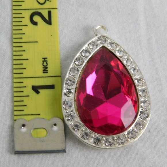 Teardrop Shaped (Mostly) Pendant Lot of 13 Shamrock Rhinestones Pea Pod Mustard - Picture 4 of 12